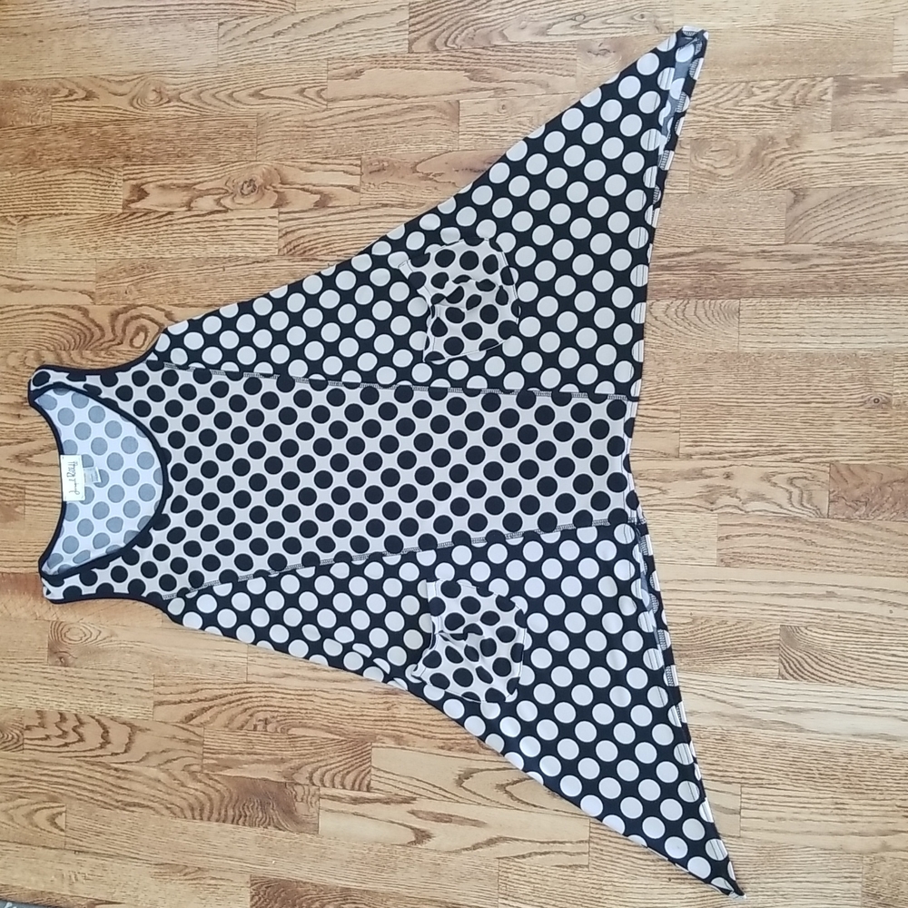 (4) Joseph Ribkoff Triangle Long Tank Top Soft Polka Dots with Pockets
